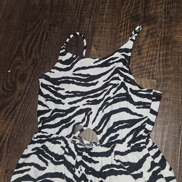 SOLD! - Picture 3 of 4